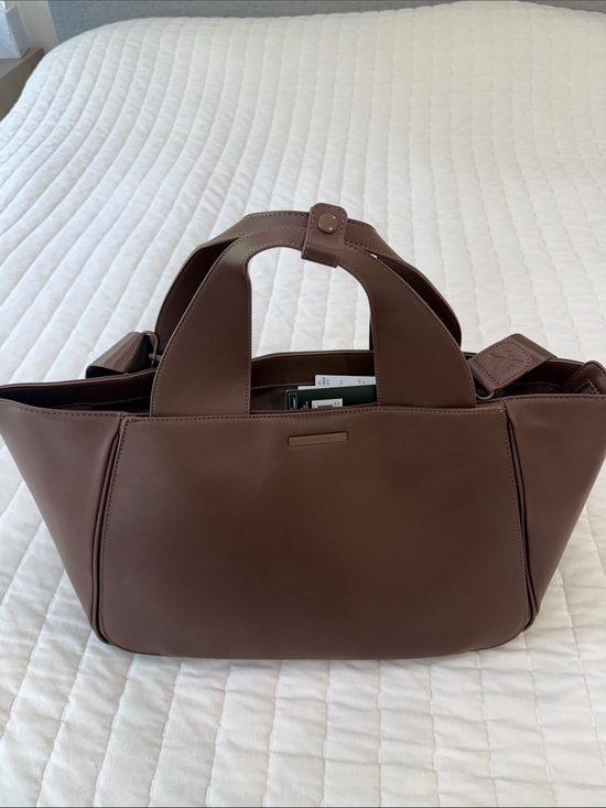Boardind Pass Handbags - BOARDING PASS THE COMMUTER EAST WEST TRIPLE COMPARTMENT VEGAN LEATHER TOTE NWT